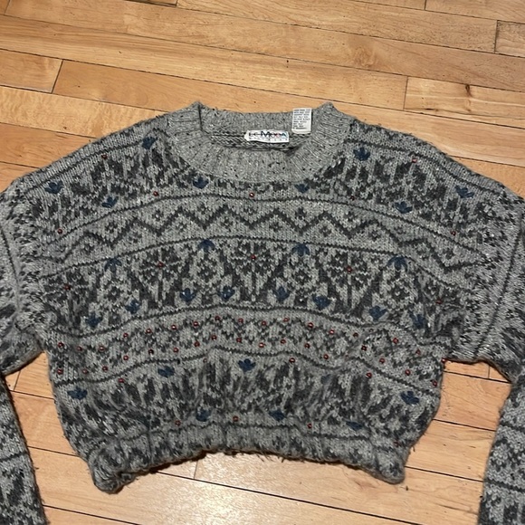 Vintage Crop Sweater Size L - Picture 2 of 6